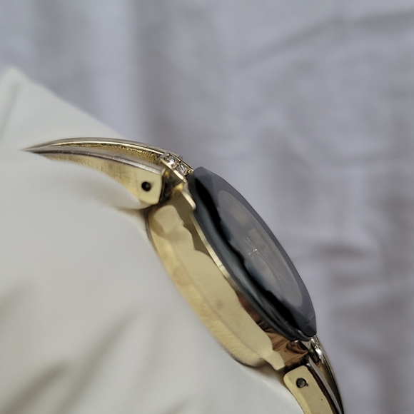 Watch - Picture 8 of 8